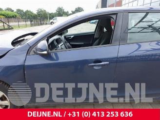 Volvo V-60 V60 I (FW/GW), Combi, 2010 / 2018 2.0 D3 20V picture 14