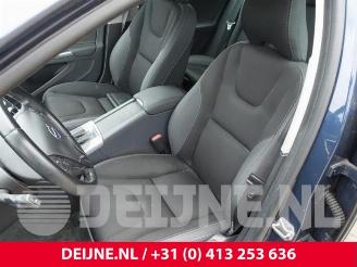 Volvo V-60 V60 I (FW/GW), Combi, 2010 / 2018 2.0 D3 20V picture 17