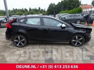 Volvo V-40 V40 (MV), Hatchback 5-drs, 2012 / 2019 2.0 D2 16V picture 8