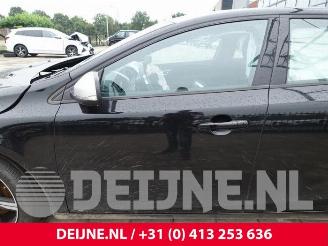 Volvo V-40 V40 (MV), Hatchback 5-drs, 2012 / 2019 2.0 D2 16V picture 15