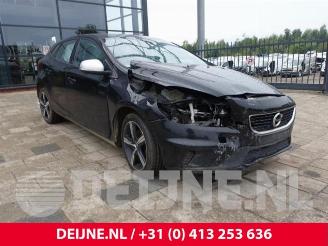 Uttjänta bilar auto Volvo V-40 V40 (MV), Hatchback 5-drs, 2012 / 2019 2.0 D2 16V 2017/7