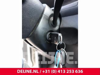 Volkswagen Caddy Caddy III (2KA,2KH,2CA,2CH), Van, 2004 / 2015 1.9 TDI picture 32