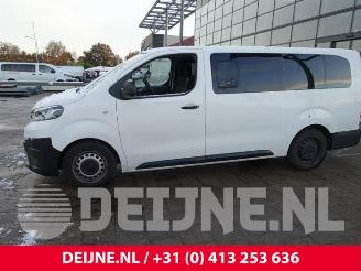 Toyota ProAce ProAce Verso, Bus, 2016 1.5 D-4D 120 picture 4