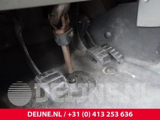 Opel Movano Movano (4A1; 4A2; 4B2; 4B3; 4C2; 4C3), Van, 1998 / 2010 1.9 CDTI picture 13