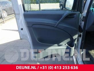 Mercedes Vito Vito (639.6), Van, 2003 / 2014 2.2 109 CDI 16V picture 17