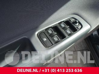 Volvo V-50 V50 (MW), Combi, 2003 / 2012 1.6 D 16V picture 17