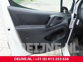 Citroën Berlingo Berlingo, Van, 2008 / 2021 1.6 Hdi 90 Phase 2 picture 17