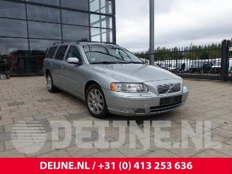 disassembly passenger cars Volvo V-70 V70 (SW), Combi, 1999 / 2008 2.4 D5 20V 2008/3