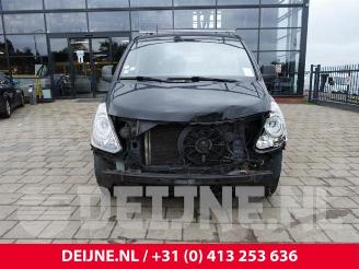 Hyundai H-300  picture 2