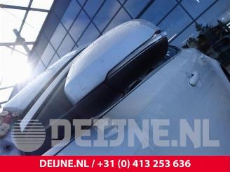 Volvo V-40 V40 (MV), Hatchback 5-drs, 2012 / 2019 2.0 D2 16V picture 11