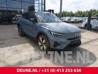 Dezmembrări autoturisme Volvo C-40 C40 Recharge (XK), SUV, 2021 / 2024 Recharge Twin 78 kWh 2021/12