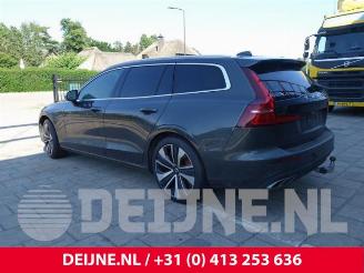 Volvo V-60 V60 II (ZW), Combi, 2018 2.0 T6 16V Twin Engine picture 5