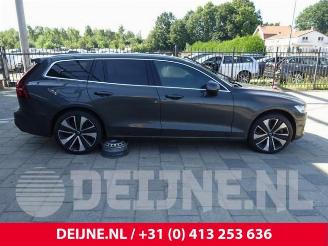 Volvo V-60 V60 II (ZW), Combi, 2018 2.0 T6 16V Twin Engine picture 8