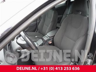 Volvo V-40 V40 (MV), Hatchback 5-drs, 2012 / 2019 1.6 D2 picture 20