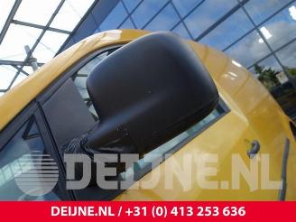 Volkswagen Caddy Caddy III (2KA,2KH,2CA,2CH), Van, 2004 / 2015 2.0 Ecofuel picture 12