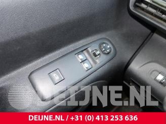 Peugeot Partner Partner (EF/EU), Van, 2018 1.5 BlueHDi 100 picture 31