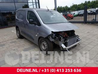 Autoverwertung Peugeot Partner Partner (EA//EF/EN/EU), Van, 2018 e-Partner 50 kWh 2022/3
