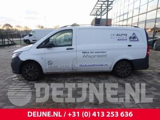Mercedes Vito Vito (447.6), Van, 2014 2.2 116 CDI 16V picture 4