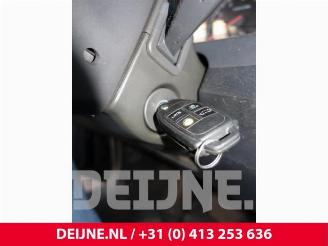 Volvo Xc-70 XC70 (SZ), SUV, 2000 / 2007 XC70 2.4 T 20V picture 22