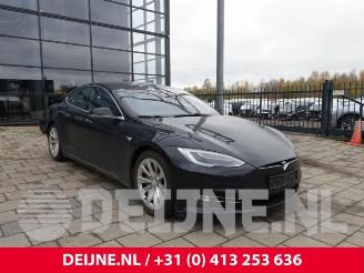 Salvage car Tesla Model S Model S, Liftback, 2012 / 2026 75D 2017/6
