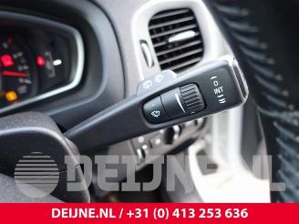 Volvo V-40 V40 (MV), Hatchback 5-drs, 2012 / 2019 1.6 D 16V picture 29