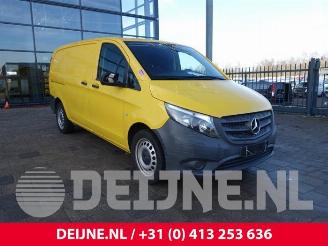 Vrakbiler auto Mercedes Vito eVito (447.6), Van, 2019 41/60/66 kWh 2020/10