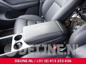 Tesla Model Y Model Y (5YJY), SUV, 2019 / 2025 RWD picture 16