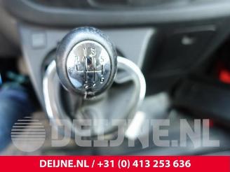 Renault Trafic Trafic (1FL/2FL/3FL/4FL), Van, 2014 1.6 dCi Twin Turbo picture 28