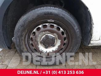 Volkswagen Caddy Caddy III (2KA,2KH,2CA,2CH), Van, 2004 / 2015 1.6 TDI 16V picture 10