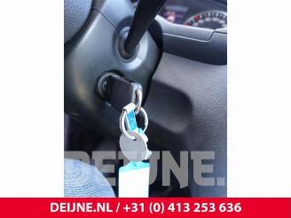 Volkswagen Caddy Caddy III (2KA,2KH,2CA,2CH), Van, 2004 / 2015 1.6 TDI 16V picture 25