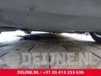Tesla Model 3 Model 3, Sedan, 2017 Long Range AWD 75 kWh picture 28