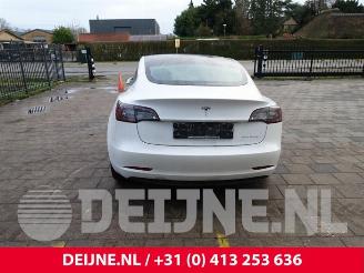 Tesla Model 3 Model 3, Sedan, 2017 Long Range AWD 75 kWh picture 6