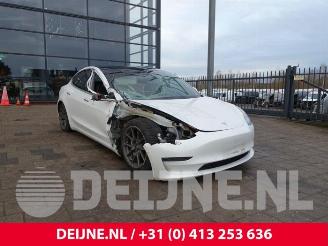 Sloopauto Tesla Model 3 Model 3, Sedan, 2017 Long Range AWD 75 kWh 2020/5
