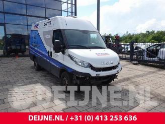 Damaged car Iveco New Daily New Daily VI, Van, 2014 33S16, 35C16, 35S16 2018/8
