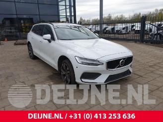Sloopauto Volvo V-60 V60 II (ZW), Combi, 2018 2.0 B5 16V Mild Hybrid Geartronic 2023/5