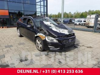 Sloopauto Volvo V-60 V60 I (FW/GW), Combi, 2010 / 2018 2.4 D6 20V Plug-in Hybrid AWD 2013/7