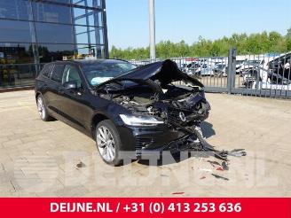 disassembly passenger cars Volvo V-60 V60 II (ZW), Combi, 2018 2.0 T6 16V Twin Engine 2020/7