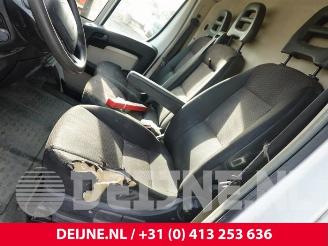 Peugeot Boxer Boxer (U9), Van, 2006 2.2 HDi 150 picture 24