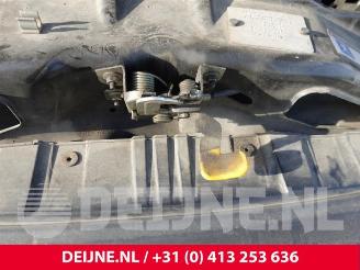Peugeot Boxer Boxer (U9), Van, 2006 2.2 HDi 150 picture 35