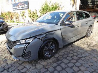 Unfallwagen Peugeot 308 SW Active pack 2024/7