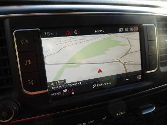 Peugeot Traveller active picture 22