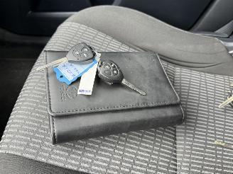 Toyota Avensis 2.0 D-4D Navi Clima Camera picture 11