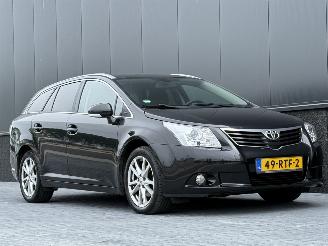 Toyota Avensis 2.0 D-4D Navi Clima Camera picture 2
