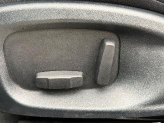 Jaguar XE 2.0 D R-Sport  Dak Leer Euro-6 picture 9