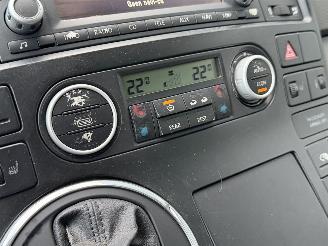 Volkswagen  Multivan 2.5 TDI Camper picture 15