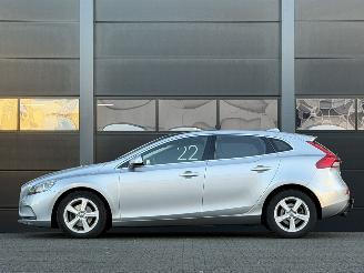 Volvo V-40 1.6 D2 Panorama Clima Keyless picture 6