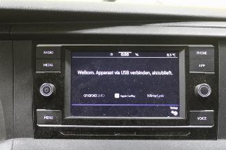 Volkswagen Transporter T6 picture 13