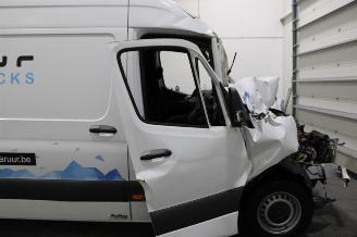Mercedes Sprinter  picture 7