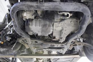 Volkswagen Transporter T6 picture 14