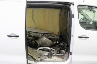 Opel Vivaro  picture 18
